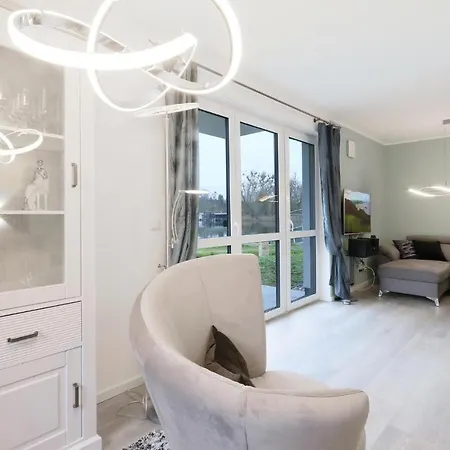Apartment Awesome In With Lake View