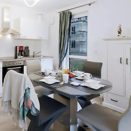 Awesome In With Lake View Apartment Rechlin